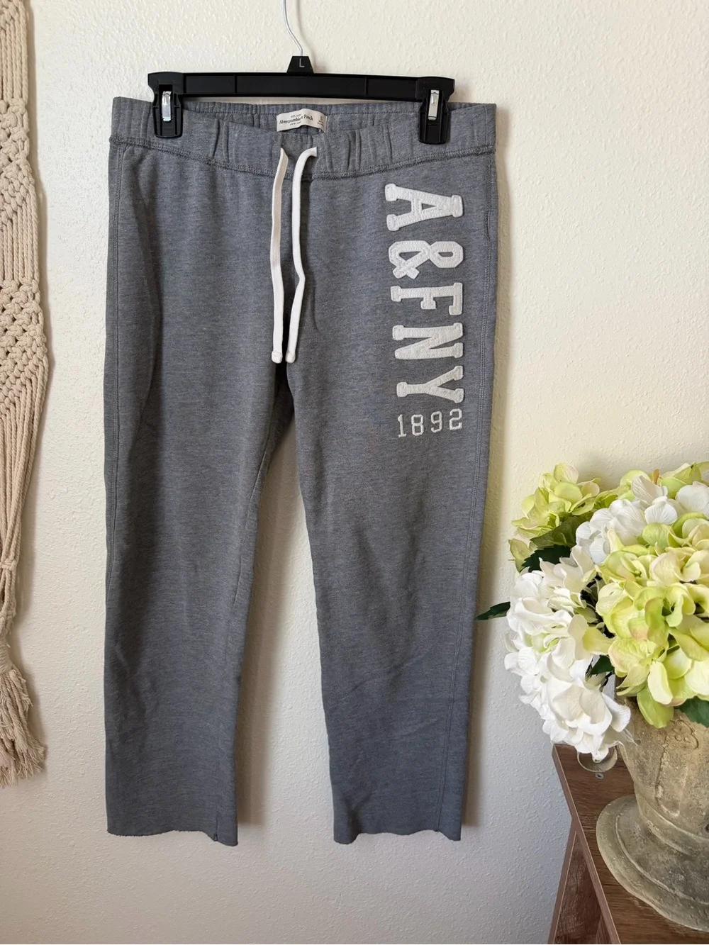 Y2K Abercrombie & Fitch Gray Women's Lounge Pants with Drawstring